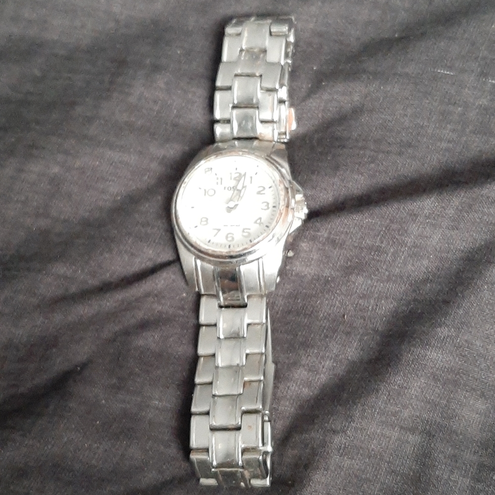 Fossil watch